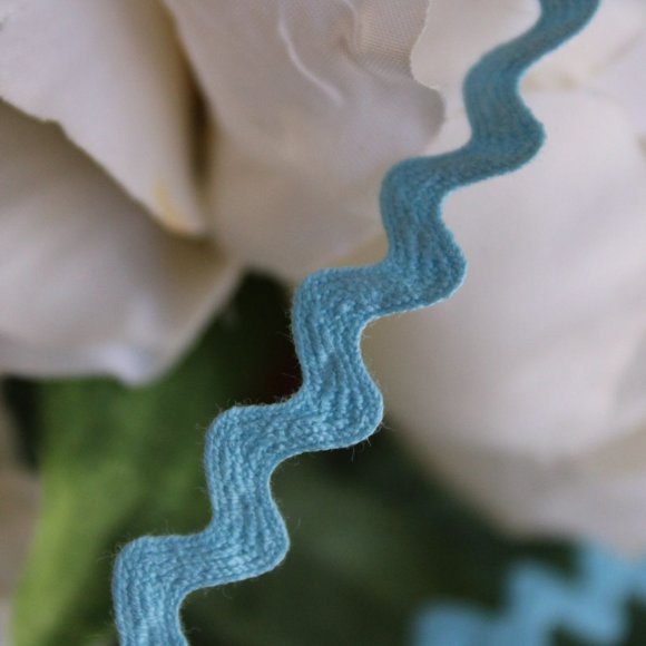 Vintage 1960s Ric Rac Trim, Blue / 5mm wide, 5 yards / Sewing  Supply - Picture 8 of 10